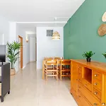Guelfo Fuerteventura Airport *