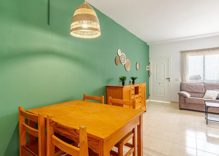 Guelfo Fuerteventura Airport Puerto del Rosario (Fuerteventura)