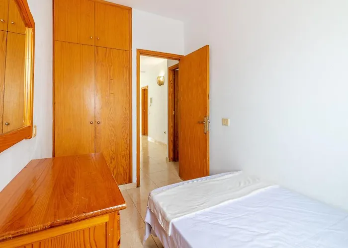 Guelfo Fuerteventura Airport * Puerto del Rosario (Fuerteventura)